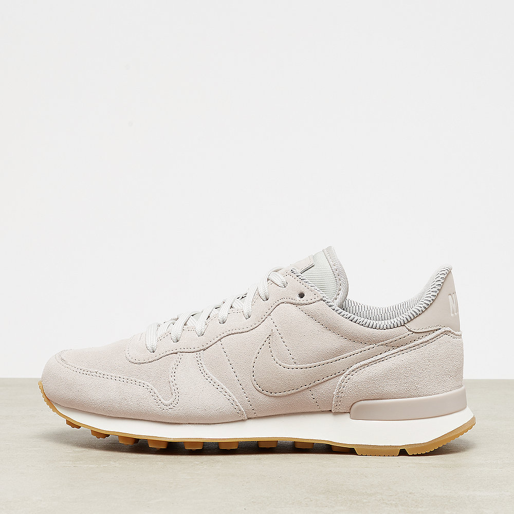nike internationalist light bone nike internationalist light bone