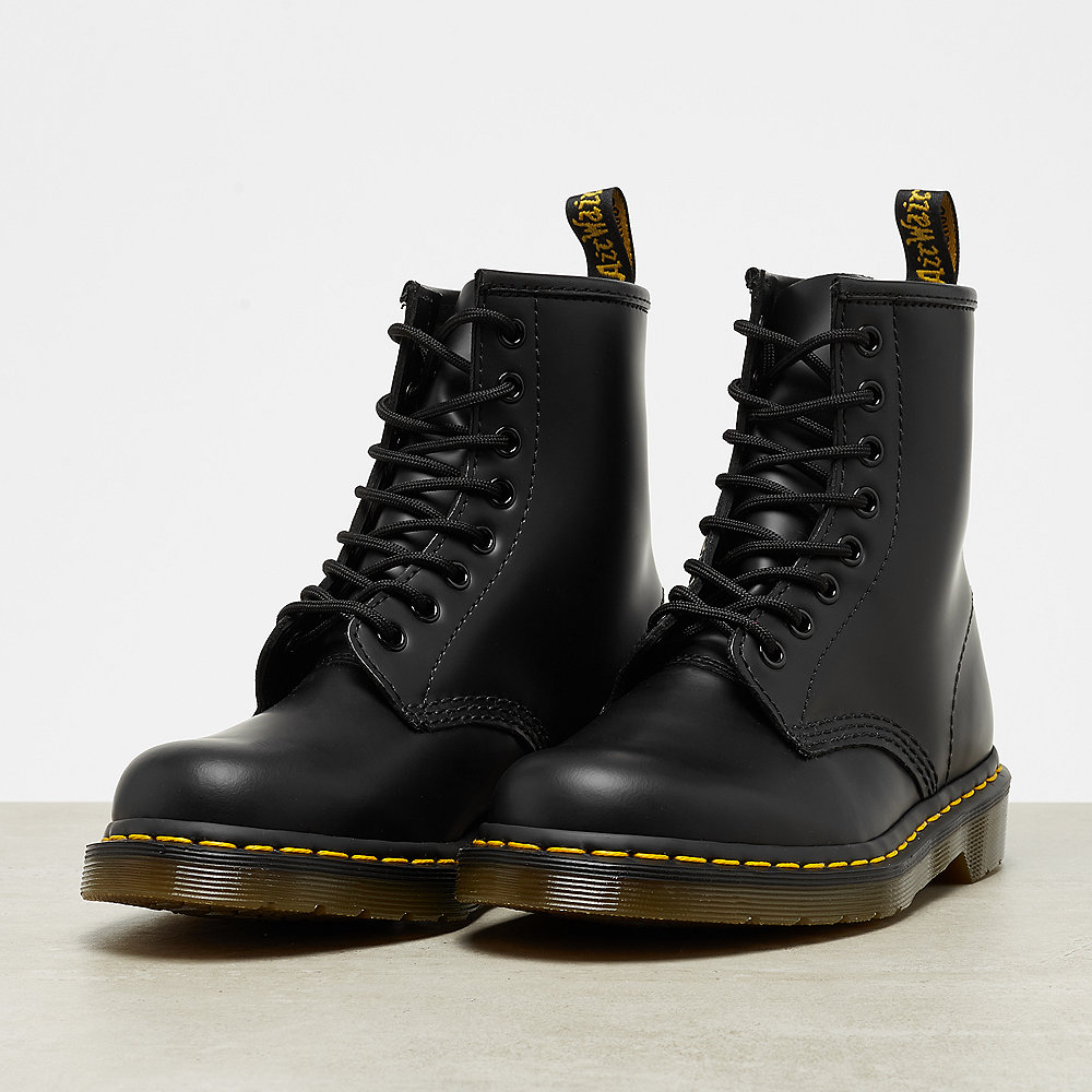 Dr. Martens 1460 Smooth 59 Last 8 Eye Boot black