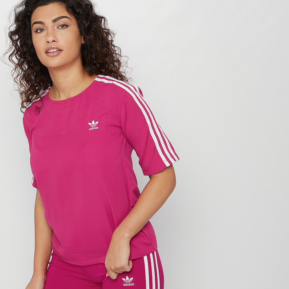 adidas 3 Stripes Tee pride pink