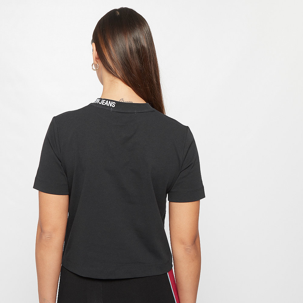 Calvin Klein Cropped Skater T-Shirt black