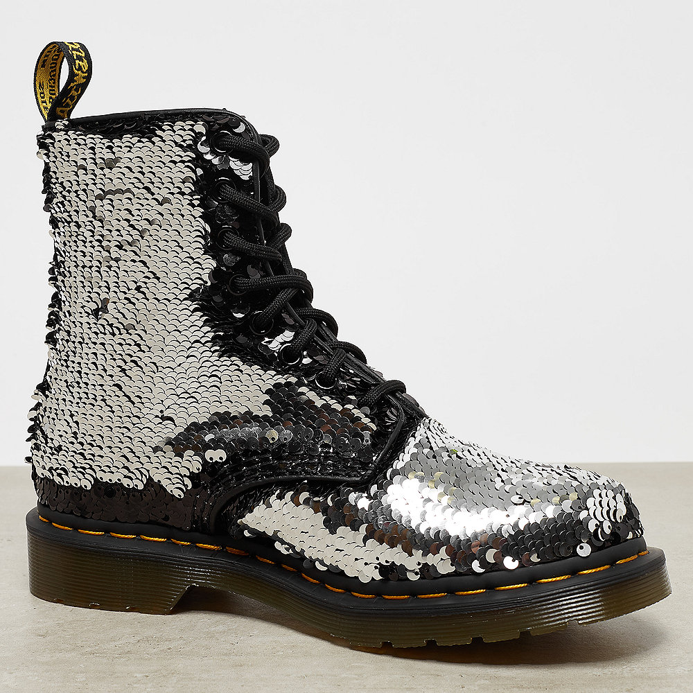 dr martens 1460 silver