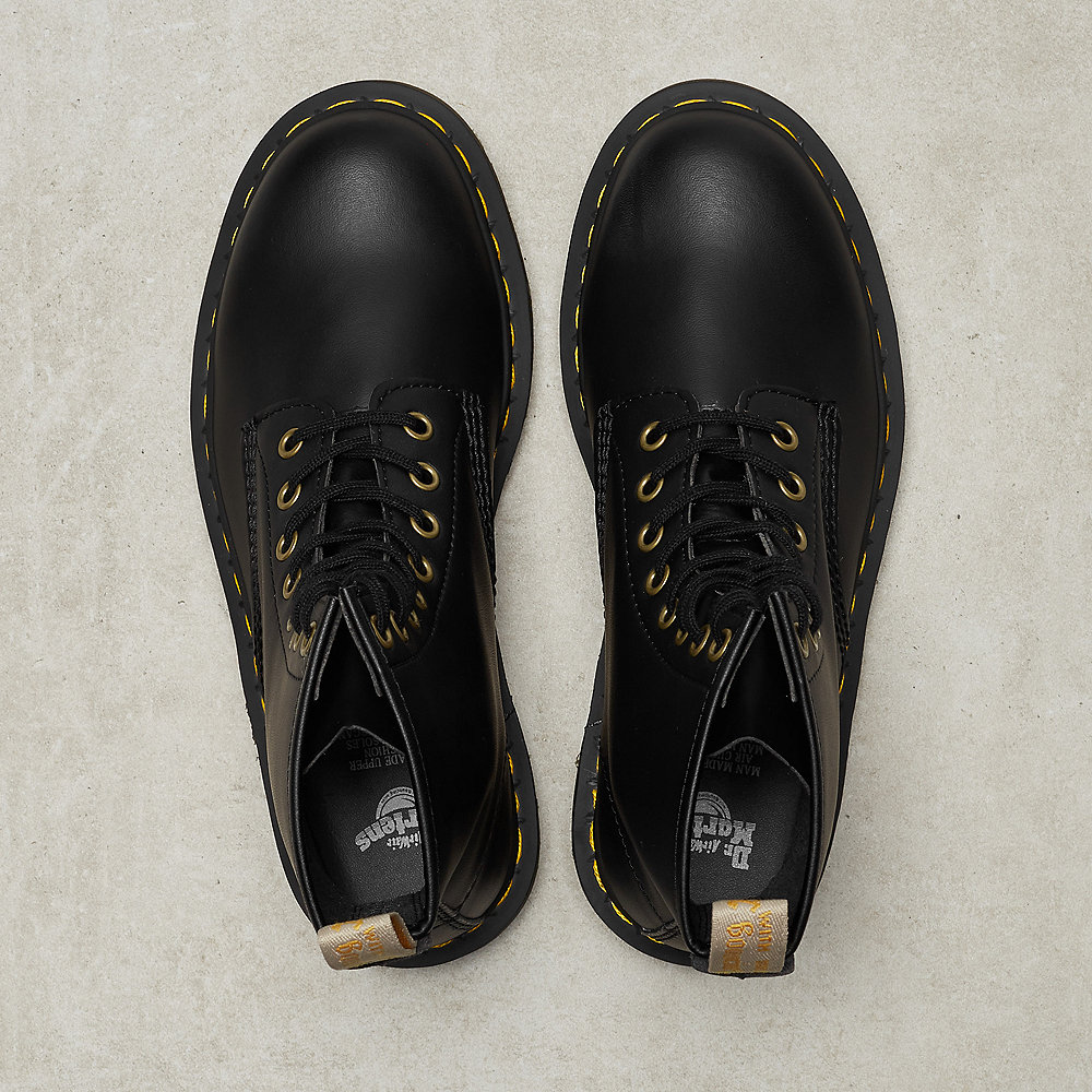 Dr. Martens Vegan 1460 Black Felix Rub Off