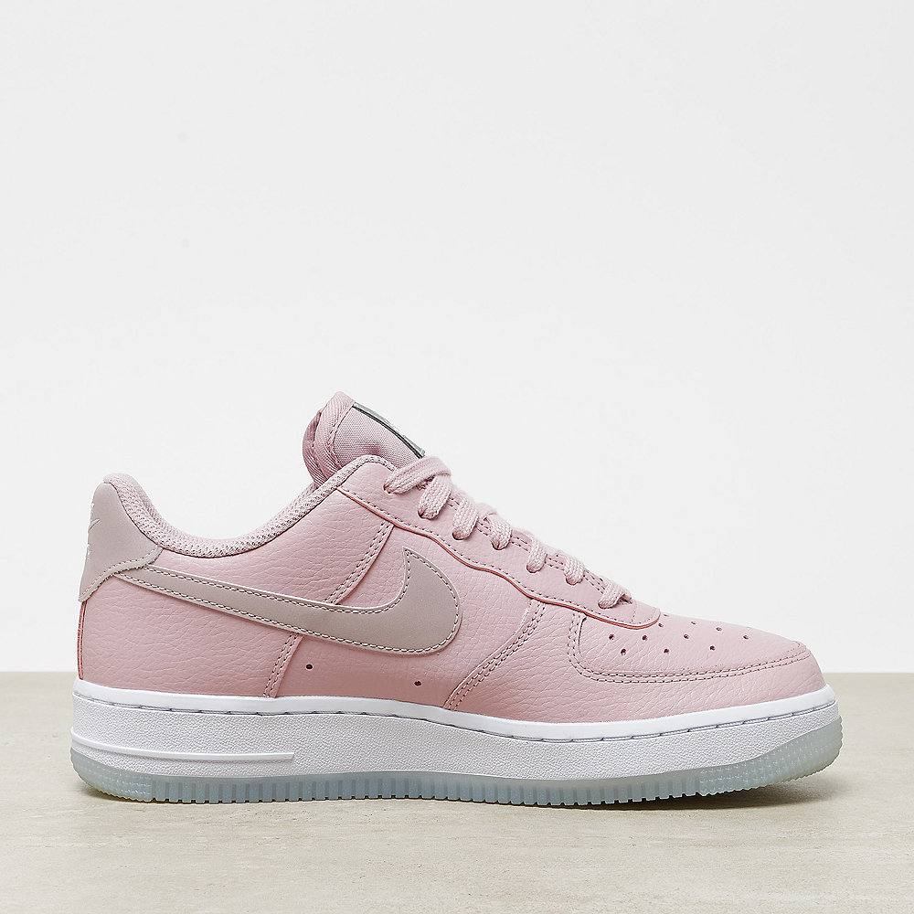 NIKE Air Force 1 '07 Essential plum chalk/plum chalk wht mtlc lus