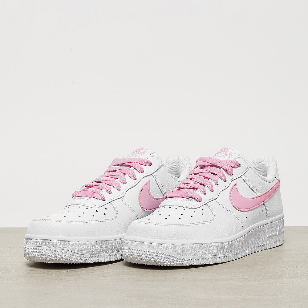 NIKE Air Force 1 '07 white/psychic pink