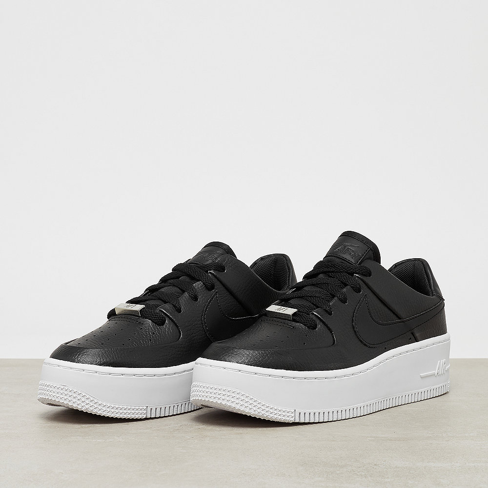 NIKE Air Force 1 Sage Low black/black-white