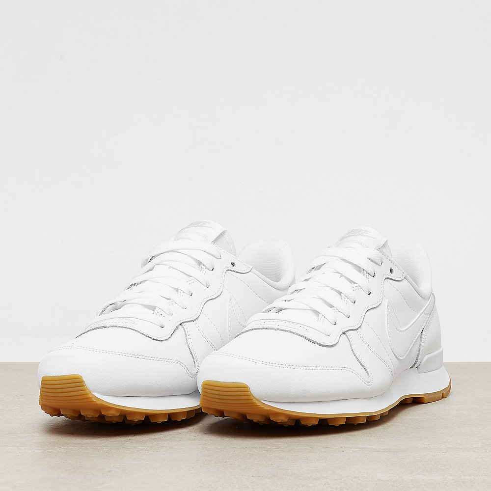 NIKE Internationalist white/white-white-gum light brown