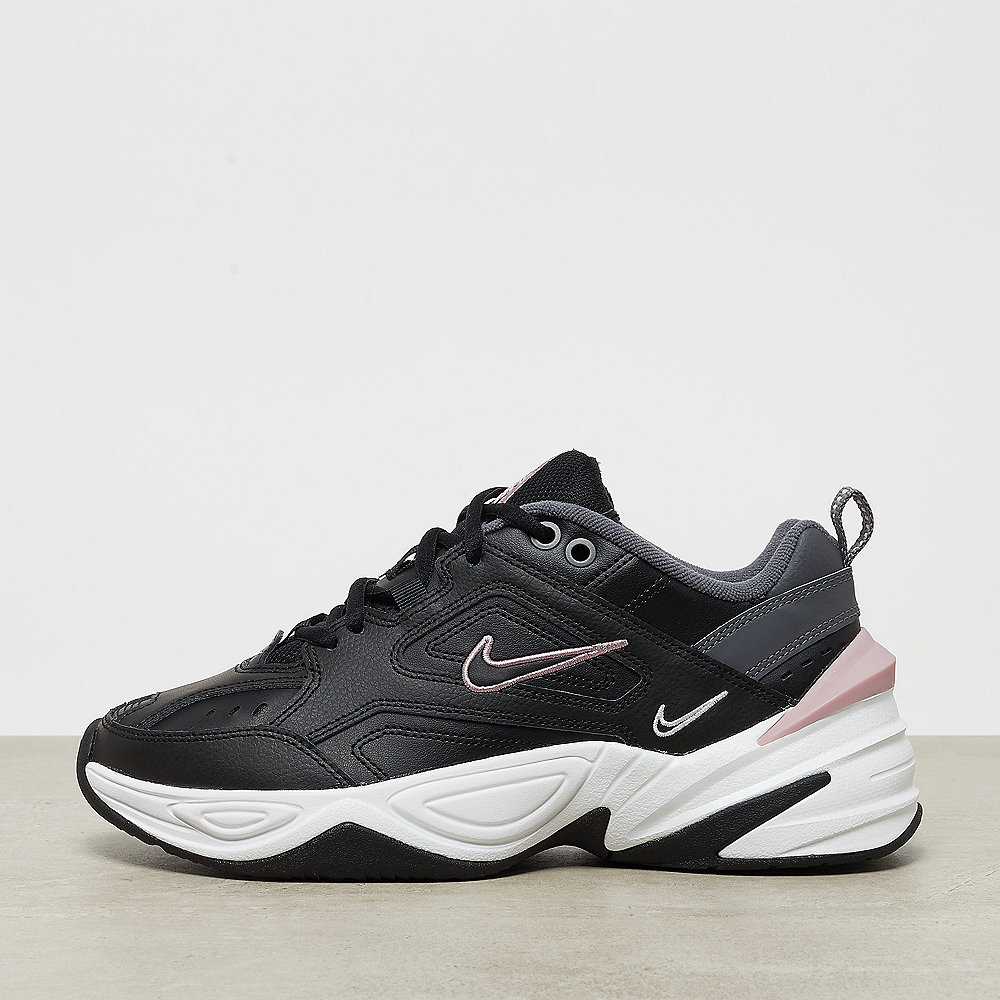 NIKE M2K Tekno black/plum chalk dark grey/summit white