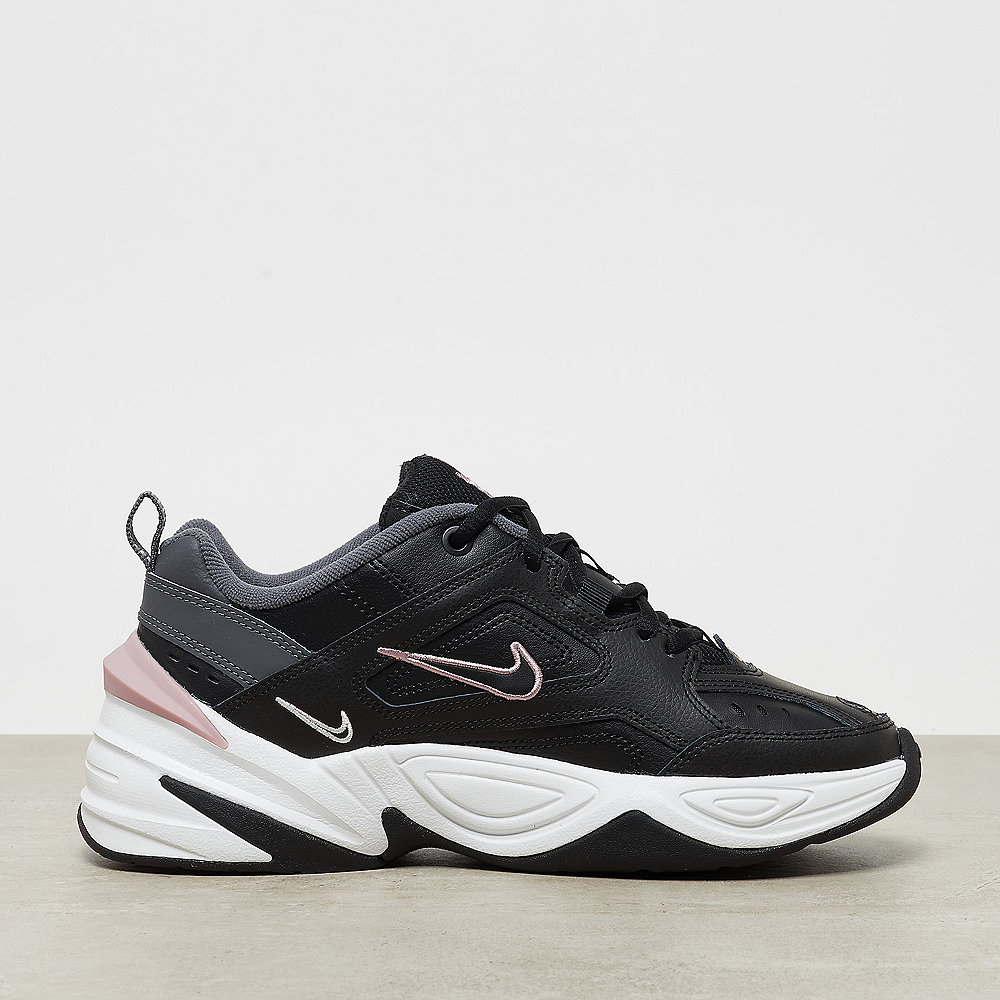 NIKE M2K Tekno black/plum chalk dark grey/summit white