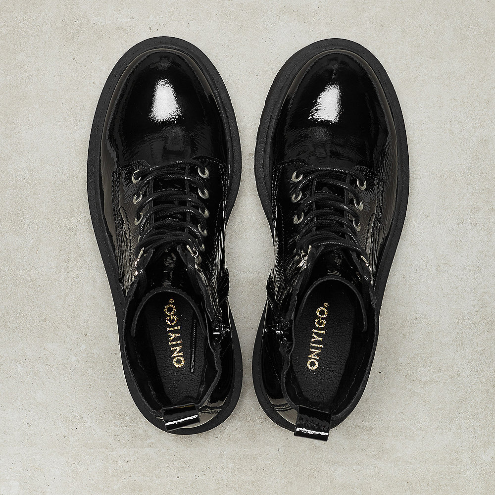 ONYGO Erin black patent