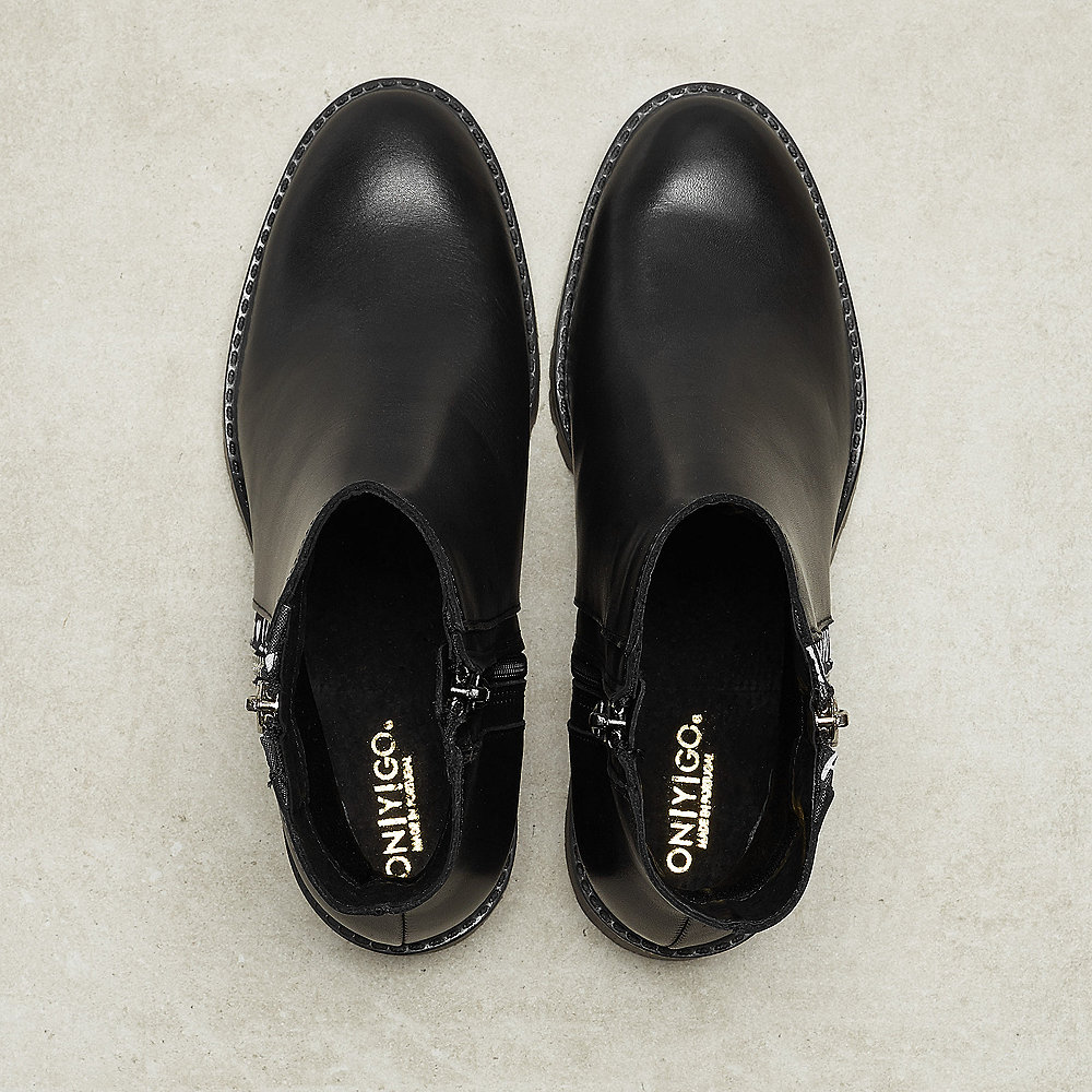 ONYGO Evi black