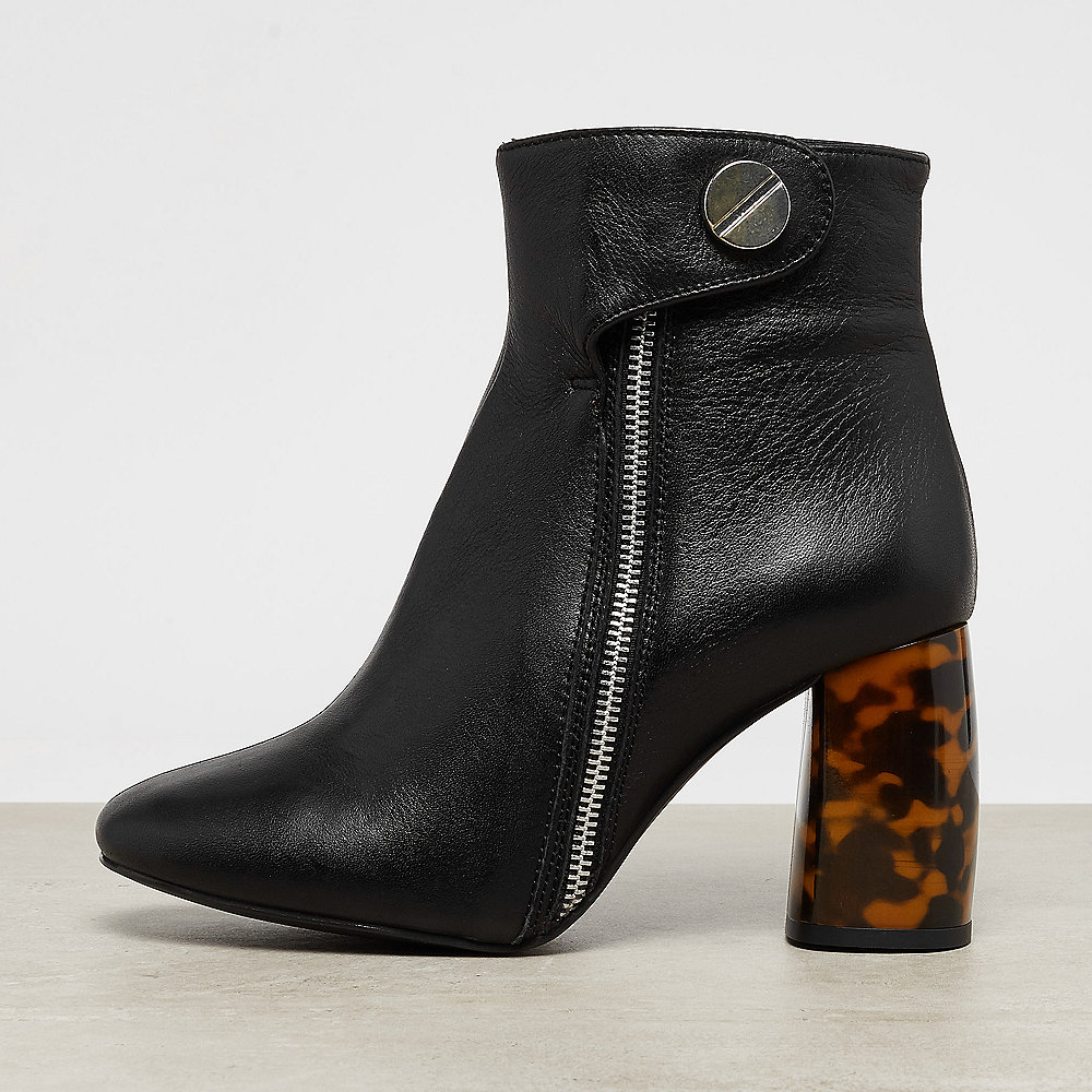 ONYGO Lia black