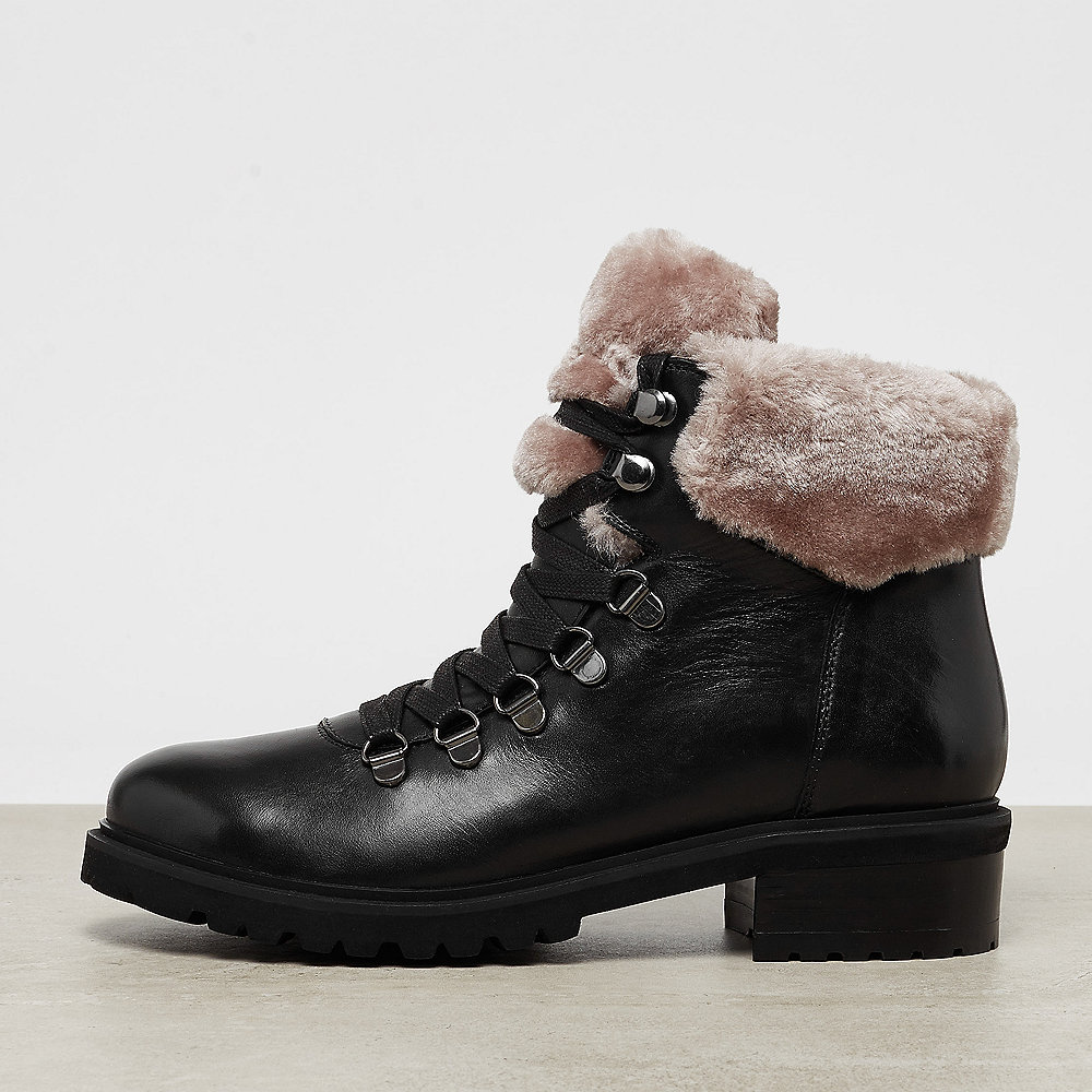 Steve Madden Tree black leather