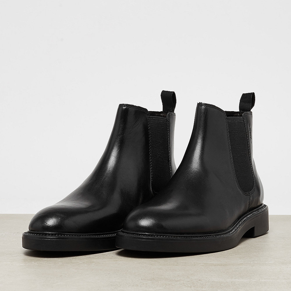 Vagabond Alex W black