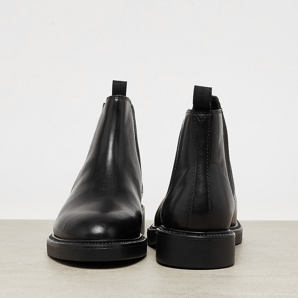 Vagabond Alex W black