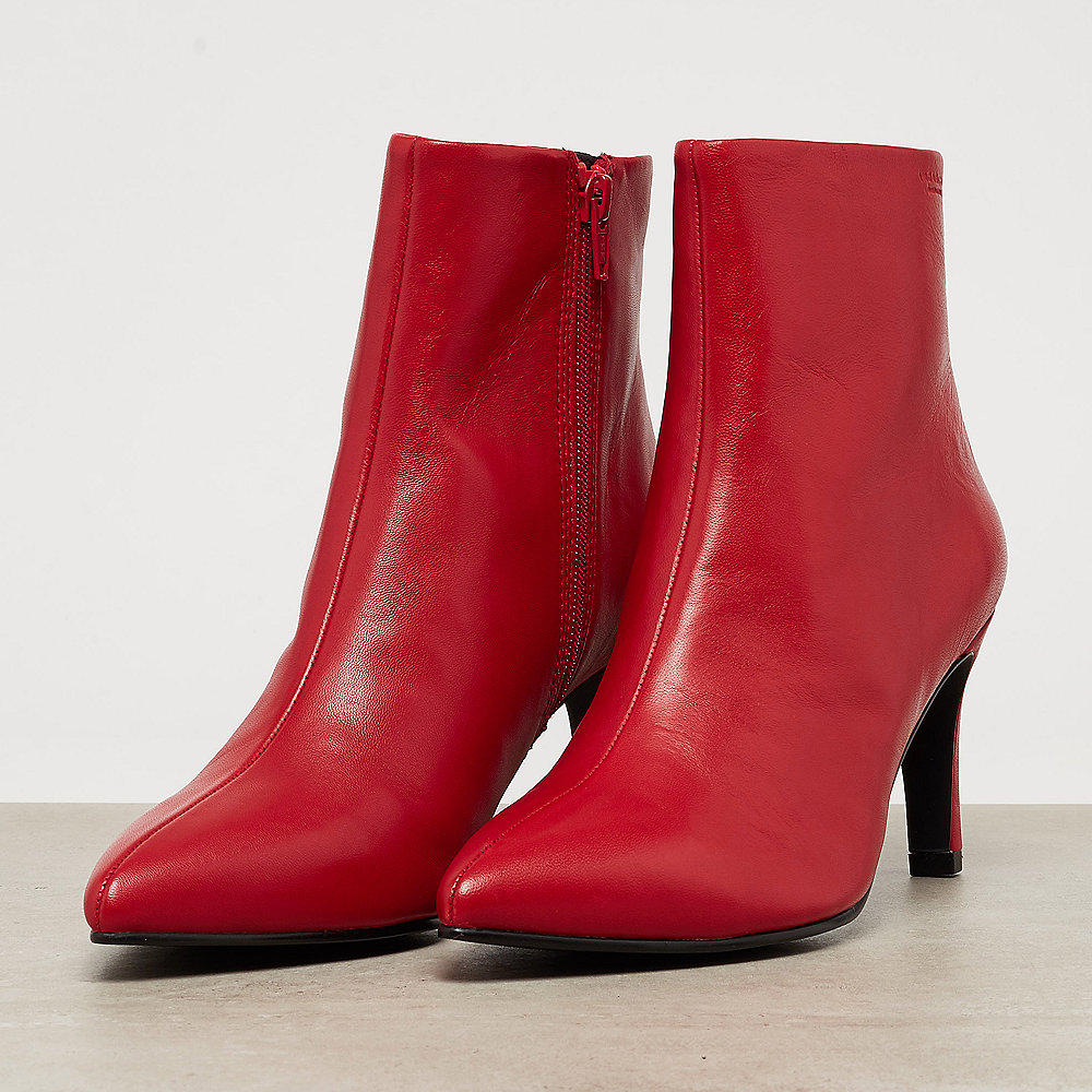 Vagabond Whitney red
