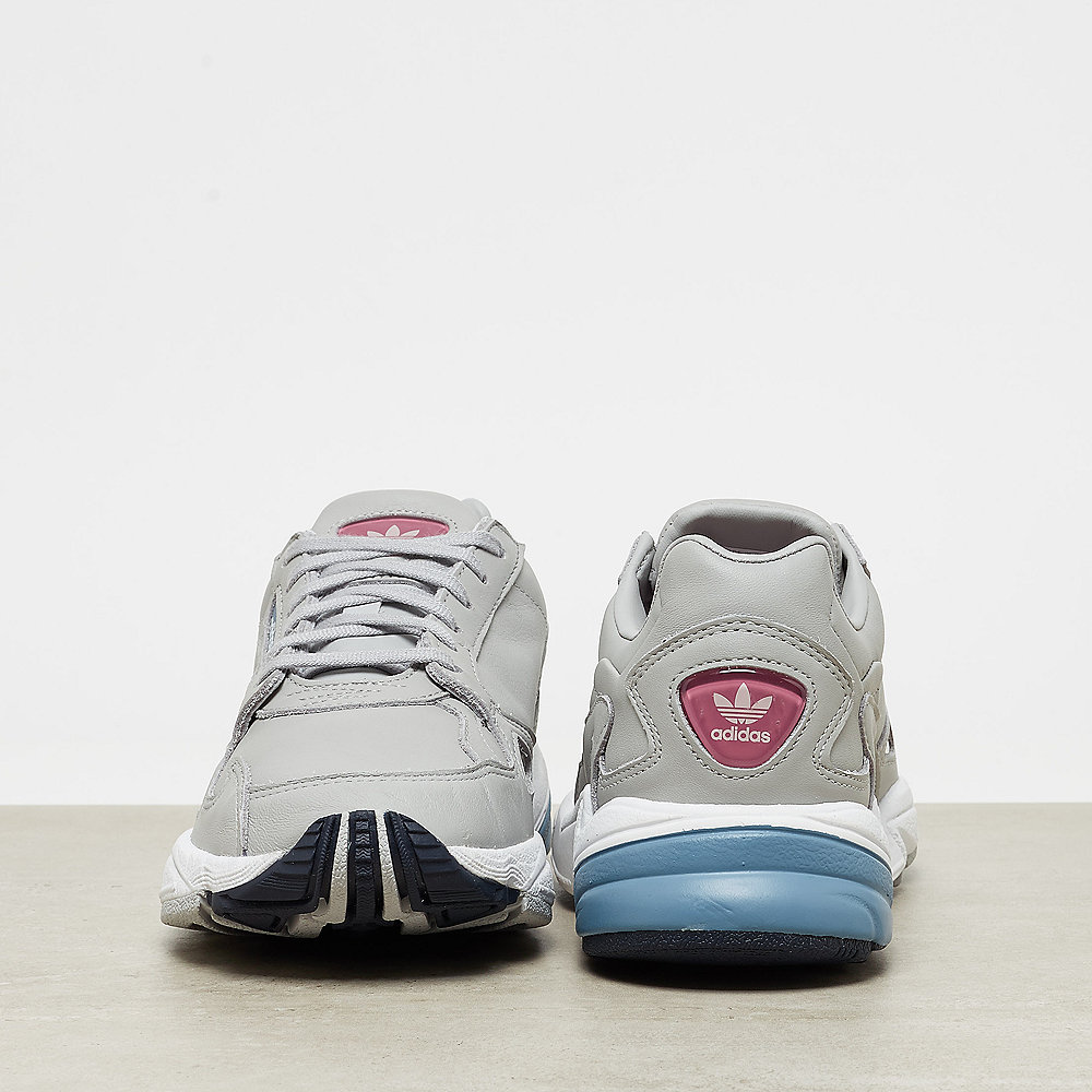 adidas Falcon W grey two/grey two/raw grey