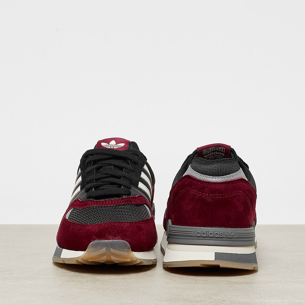 adidas Quesence burgundy/chalk white