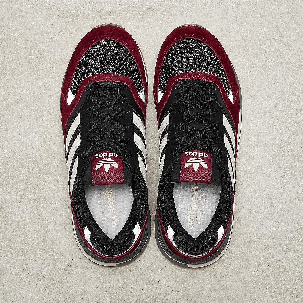 adidas Quesence burgundy/chalk white