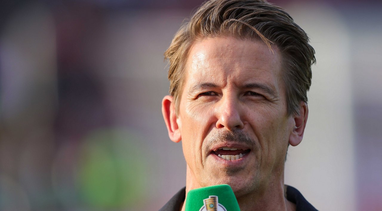 Michael Leopold am Mikrofon