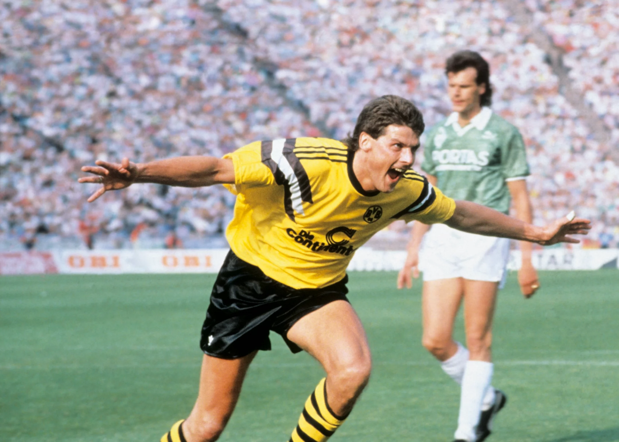 BVB_SVW_Dickel_689_05-1:News-TeamStage-Mobile?ts=1717626539163&dpr=on,2.8125&fmt=webp,,lossy&qlt=85