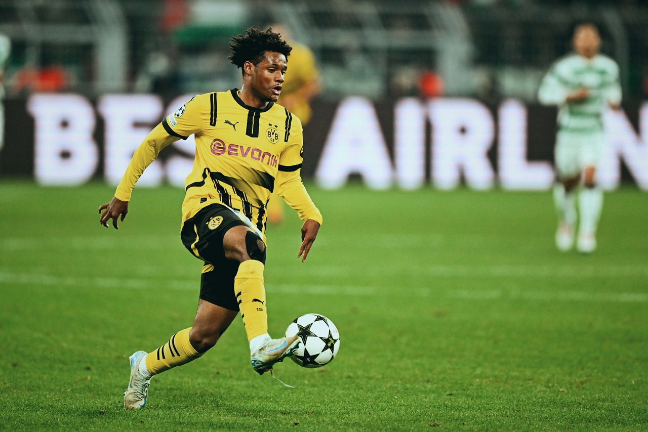 Champions League Saison 24/25, Herren, Saison, UEFA, UCL
Dienstag 01.10.2024, UEFA Champions League Saison 24/25 -  Ligaphase 2. Spieltag in Dortmund,  BV Borussia Dortmund - Celtic Glasgow, .Julien Duranville (BVB) ..Copyright:.Borussia Dortmund GmbH & Co. KGaA.Rheinlanddamm 207-209.44137 Dortmund..(NO IPTC-stripping allowed).EDITORIAL USE ONLY