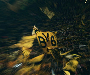 Champions League Saison 23/24, Herren, Saison, UEFA, Rueckspiel
Mittwoch 13.03.2024 UEFA Champions League Saison 23/24 -  Achtelfinale in Dortmund, BV Borussia Dortmund - PSV Eindhoven.Fans, Zuschauer Tribuene, Fans, Fan, Zuschauer, Fahnen, Fahne.Copyright:.Borussia Dortmund GmbH & Co. KGaA.Rheinlanddamm 207-209.44137 Dortmund..(NO IPTC-stripping allowed).EDITORIAL USE ONLY