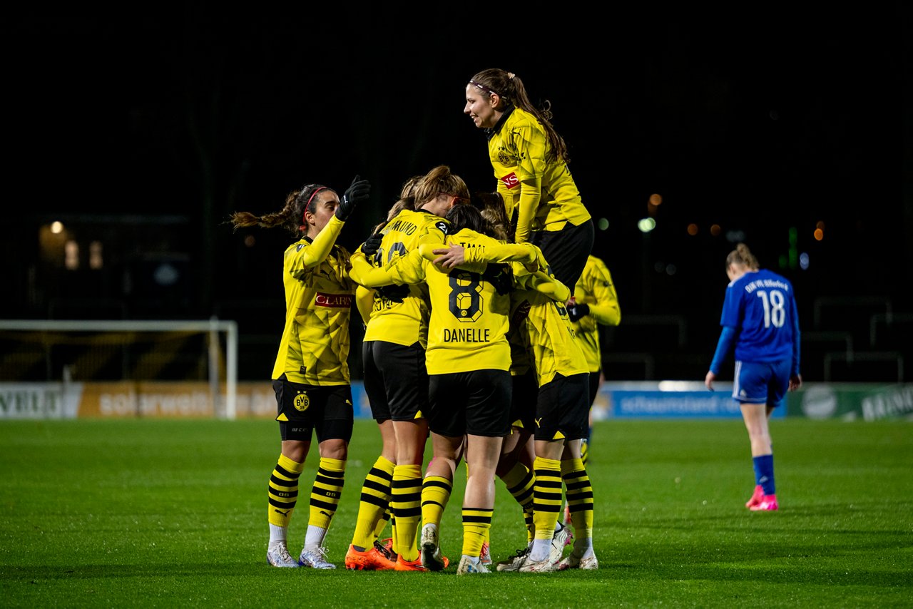 BVB women players