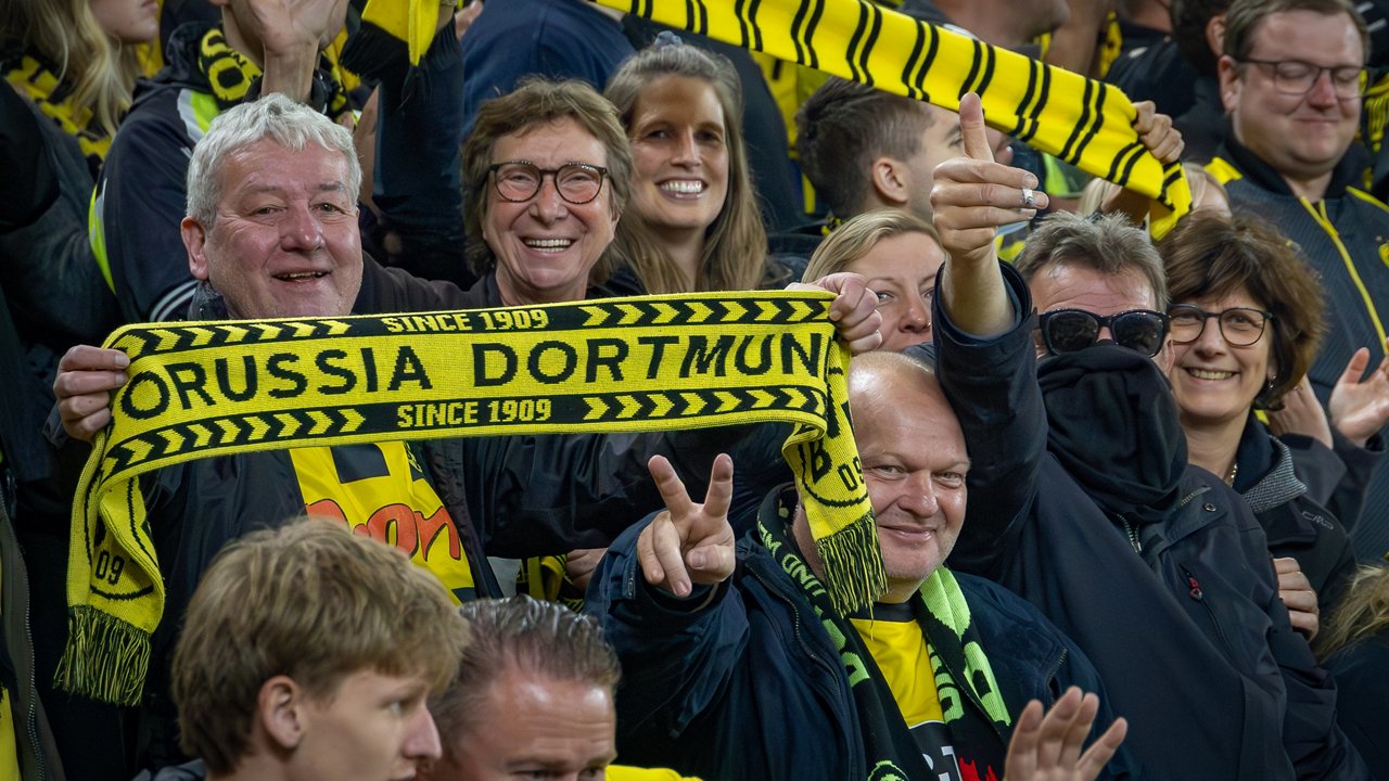 Fans im Westfalenstadion