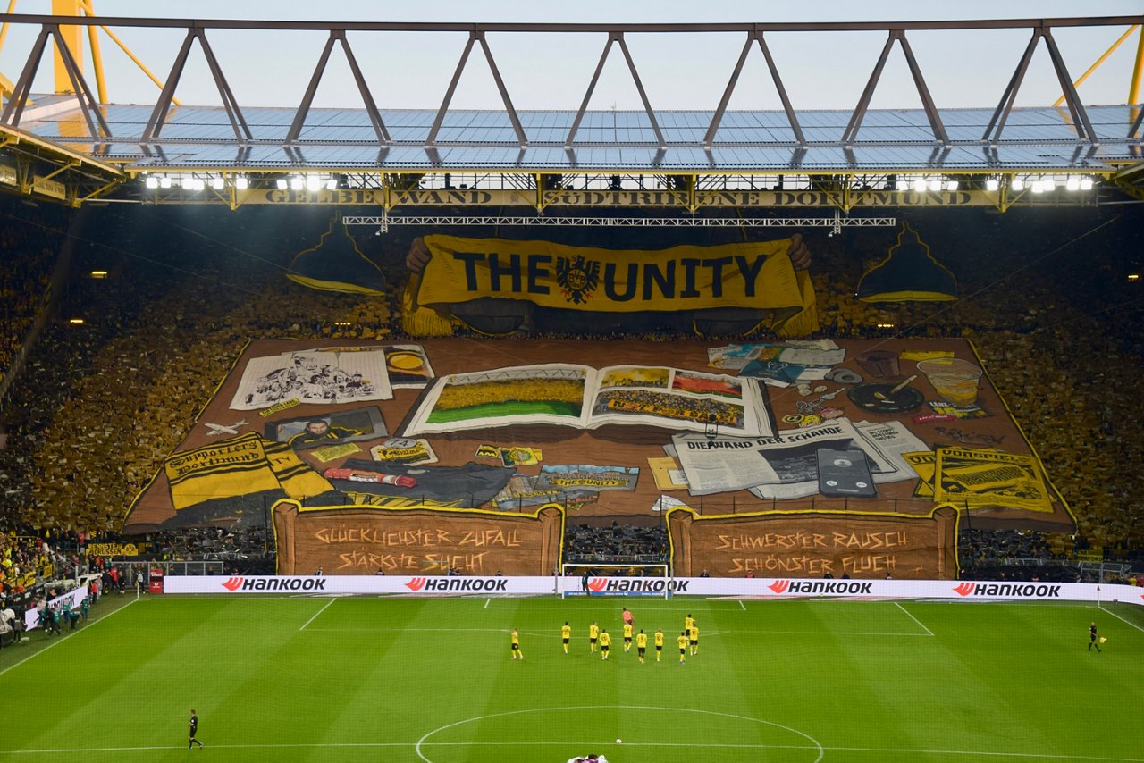 Choreo auf der Südtribüne