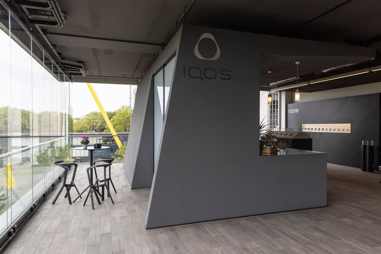 IQOS Lounge