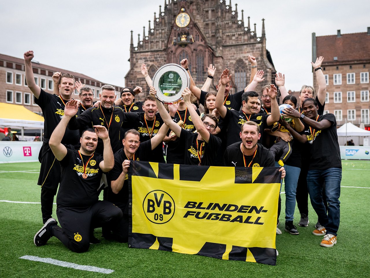 Discover our integration sports teams.