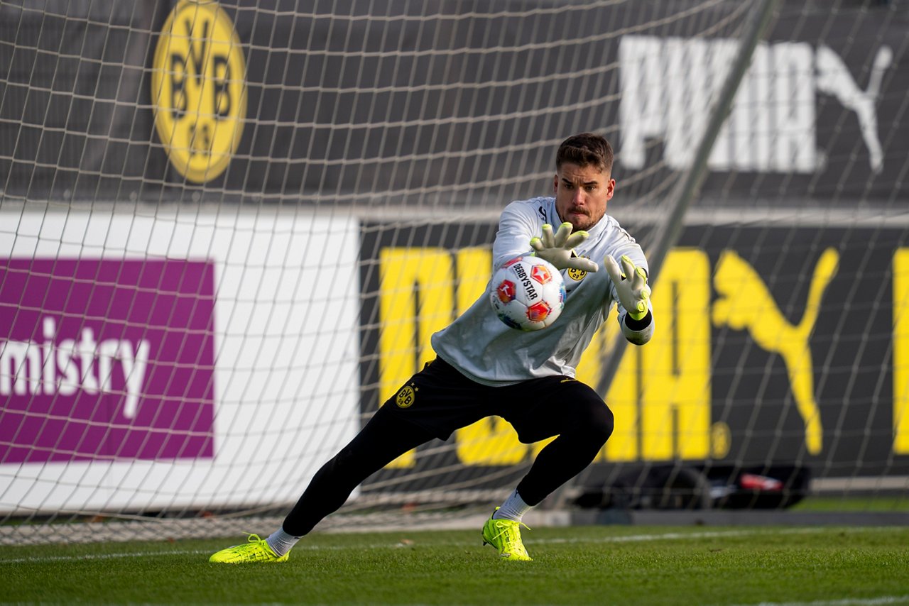 Alexander Meyer im Tor.