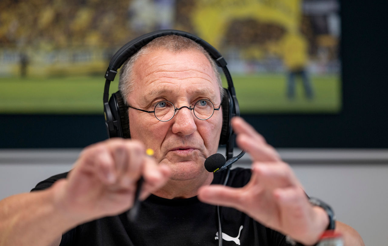 Matthias Röben bei der Aufnahme des BVB-Nachwuchspodcasts