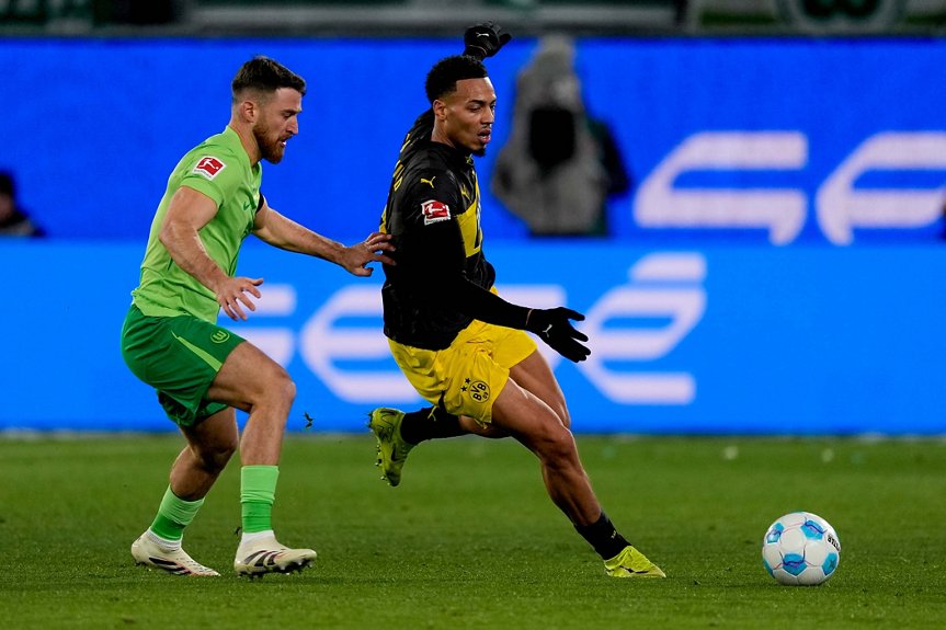 24/25, Bundesliga, Bundesligasaison
Sonntag 22.12.2024, 1. Bundesliga Saison 24/25 - 15. Spieltag in Wolfsburg, VfL Wolfsburg - Borussia Dortmund, .Felix Nmecha (BVB) ..Copyright:.Borussia Dortmund GmbH & Co. KGaA.Rheinlanddamm 207-209.44137 Dortmund..(NO IPTC-stripping allowed).EDITORIAL USE ONLY