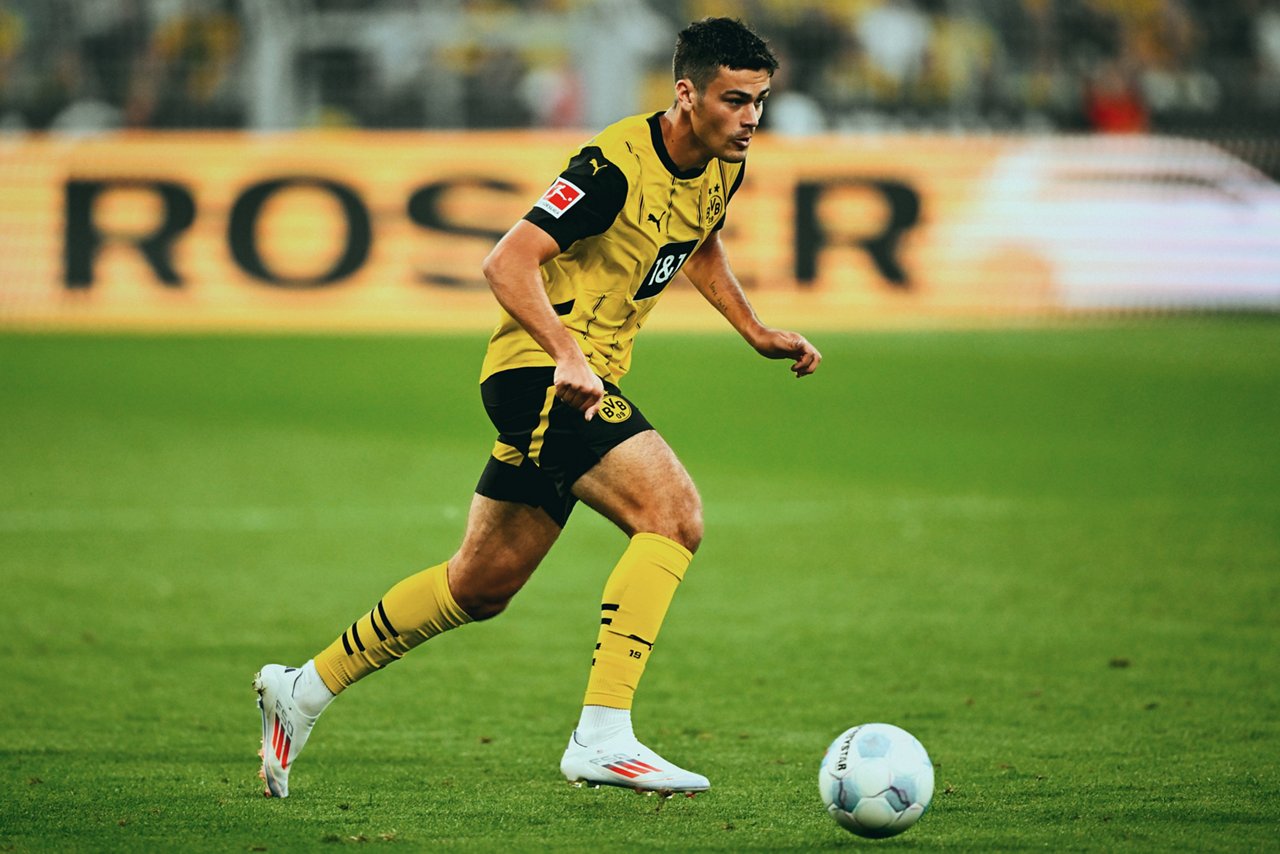 24/25, Bundesliga, Bundesligasaison
Samstag 24.08.2024, 1. Bundesliga Saison 24/25 - 01. Spieltag in Dortmund, Borussia Dortmund - Eintracht Frankfurt, .Gio Reyna (BVB)..Copyright:.Borussia Dortmund GmbH & Co. KGaA.Rheinlanddamm 207-209.44137 Dortmund..(NO IPTC-stripping allowed).EDITORIAL USE ONLY