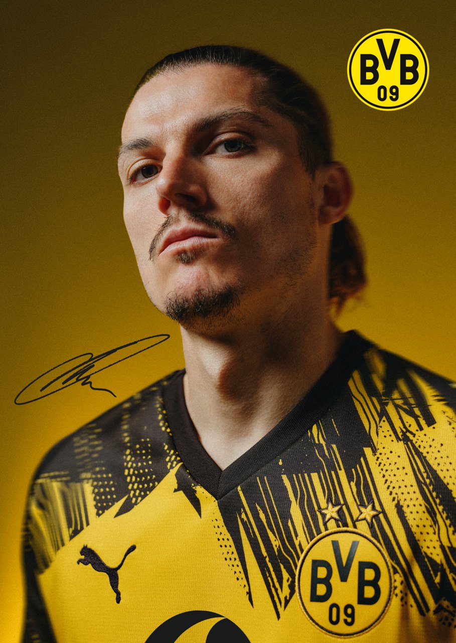 Front side of Marcel Sabitzer's autograph card.