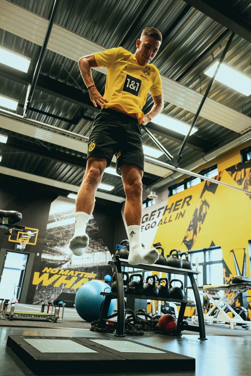 24/25, Bundesliga, Bundesligasaison, Training, Leistungsdiagnostik, Leistungstest
Mittwoch 31.07.2024, 1. Fussball - Bundesliga Saison 24/25 -  Leistungsdiagnostik in Dortmund, .BV Borussia Dortmund - .Nico Schlotterbeck (BVB)..Copyright:.Borussia Dortmund GmbH & Co. KGaA.Rheinlanddamm 207-209.44137 Dortmund..(NO IPTC-stripping allowed).EDITORIAL USE ONLY