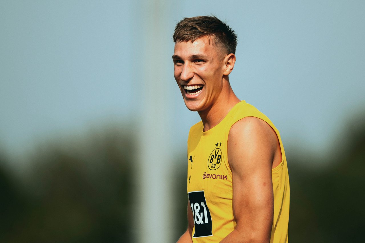 24/25, Bundesliga, Bundesligasaison, Training
Donnerstag 22.08.2024, 1. Fussball - Bundesliga Saison 24/25 -  Training in Dortmund, .BV Borussia Dortmund - Training.Nico Schlotterbeck (BVB)..Copyright:.Borussia Dortmund GmbH & Co. KGaA.Rheinlanddamm 207-209.44137 Dortmund..(NO IPTC-stripping allowed).EDITORIAL USE ONLY