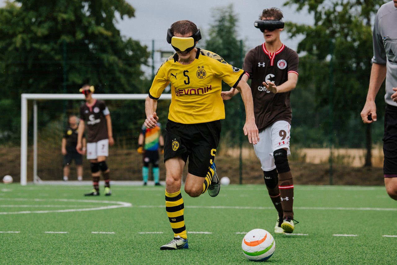 Blindenfußball entdecken.