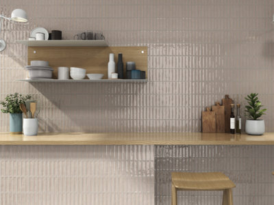 Glazura Iberia Euroceramika 24 x 74 cm beige 1,26 m2