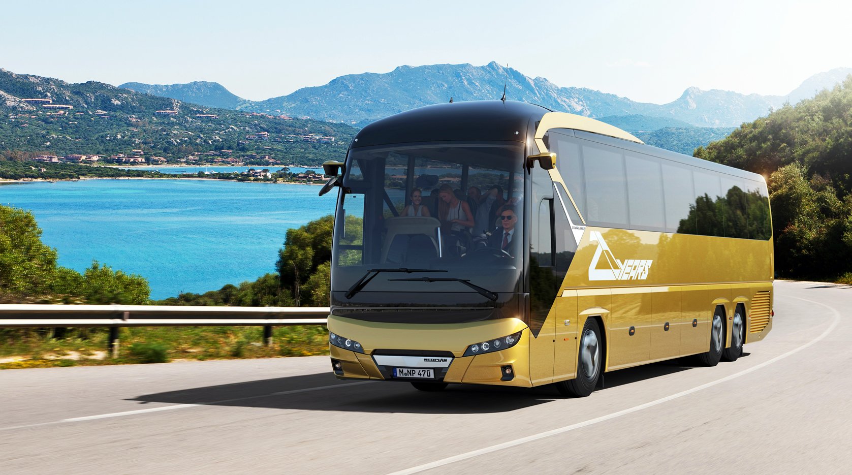 01-20-rokov-modelu-NEOPLAN-Tourliner.jpg