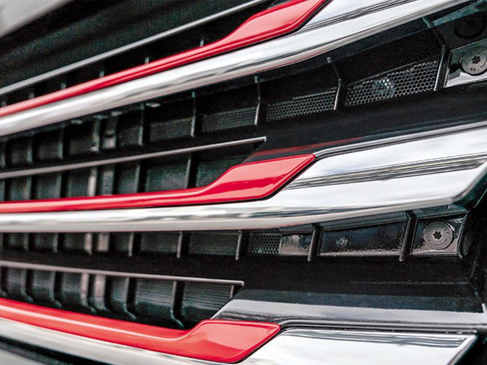 Radiatorgrille met MAN designstrepen