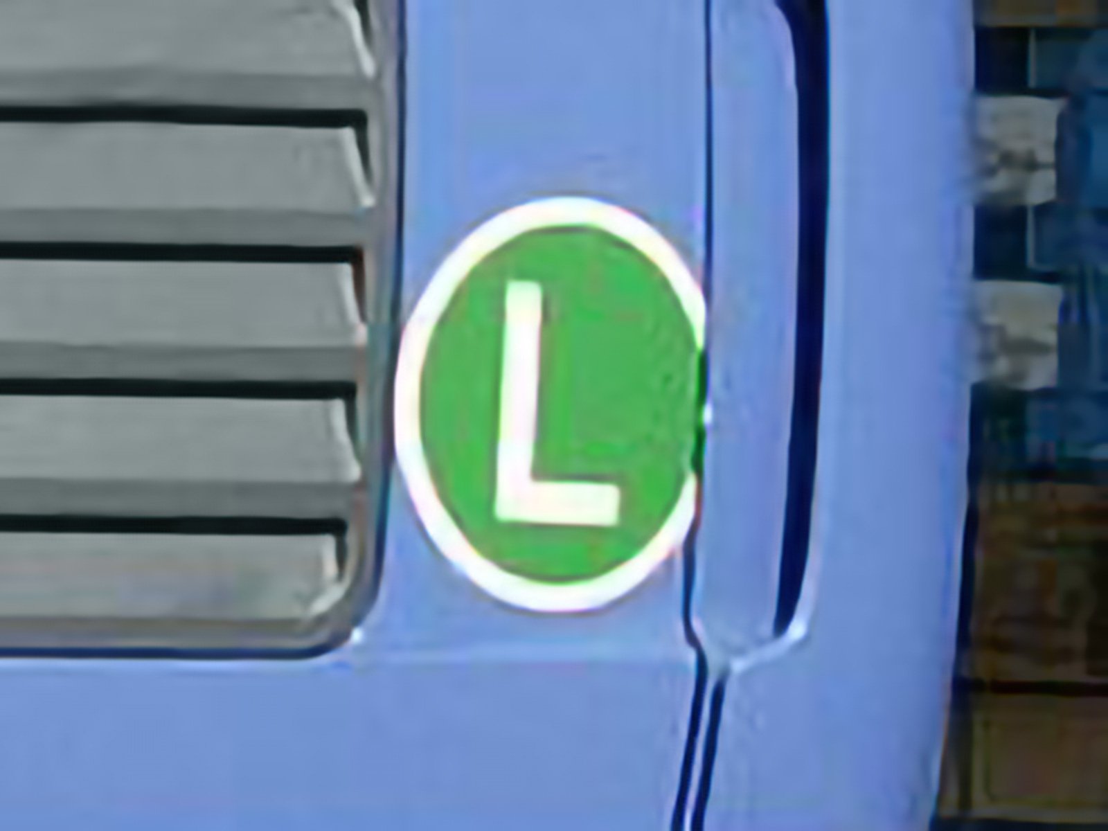 1600x1200-safety-klebeschilder-und-tafeln-blau.jpg