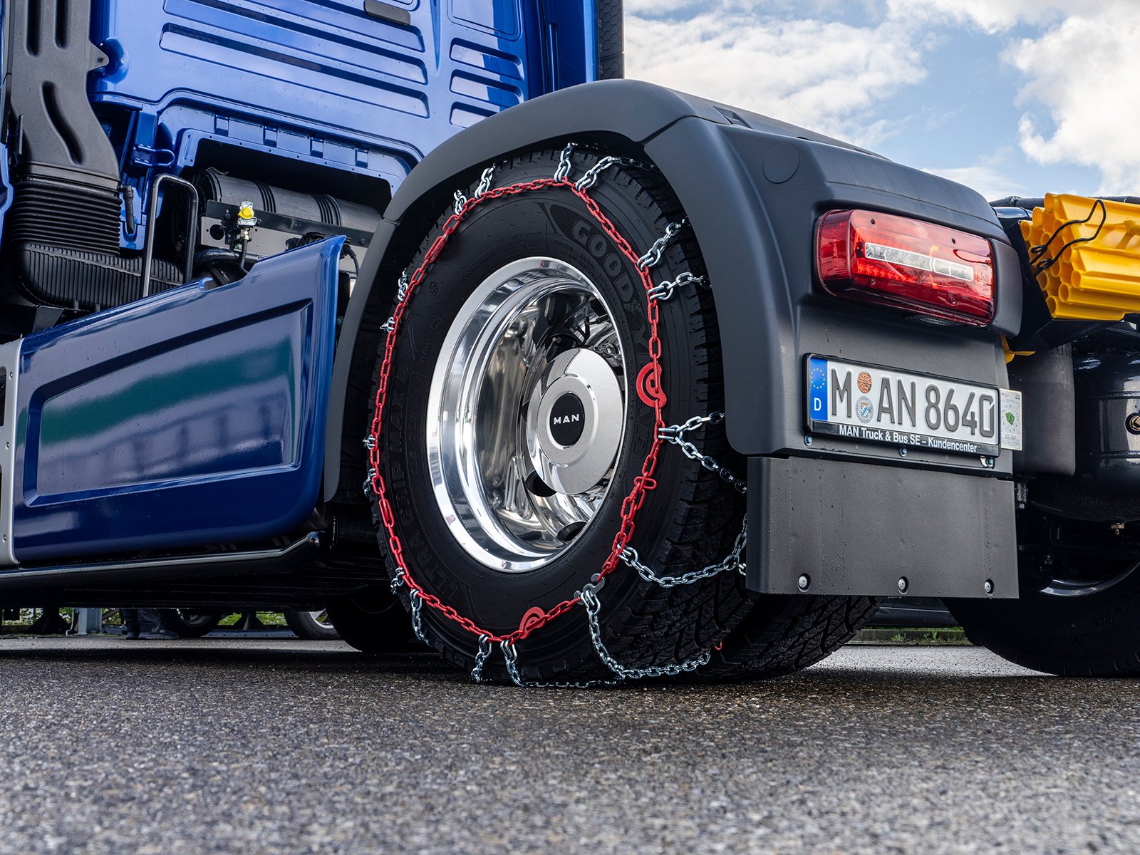 Snow chains