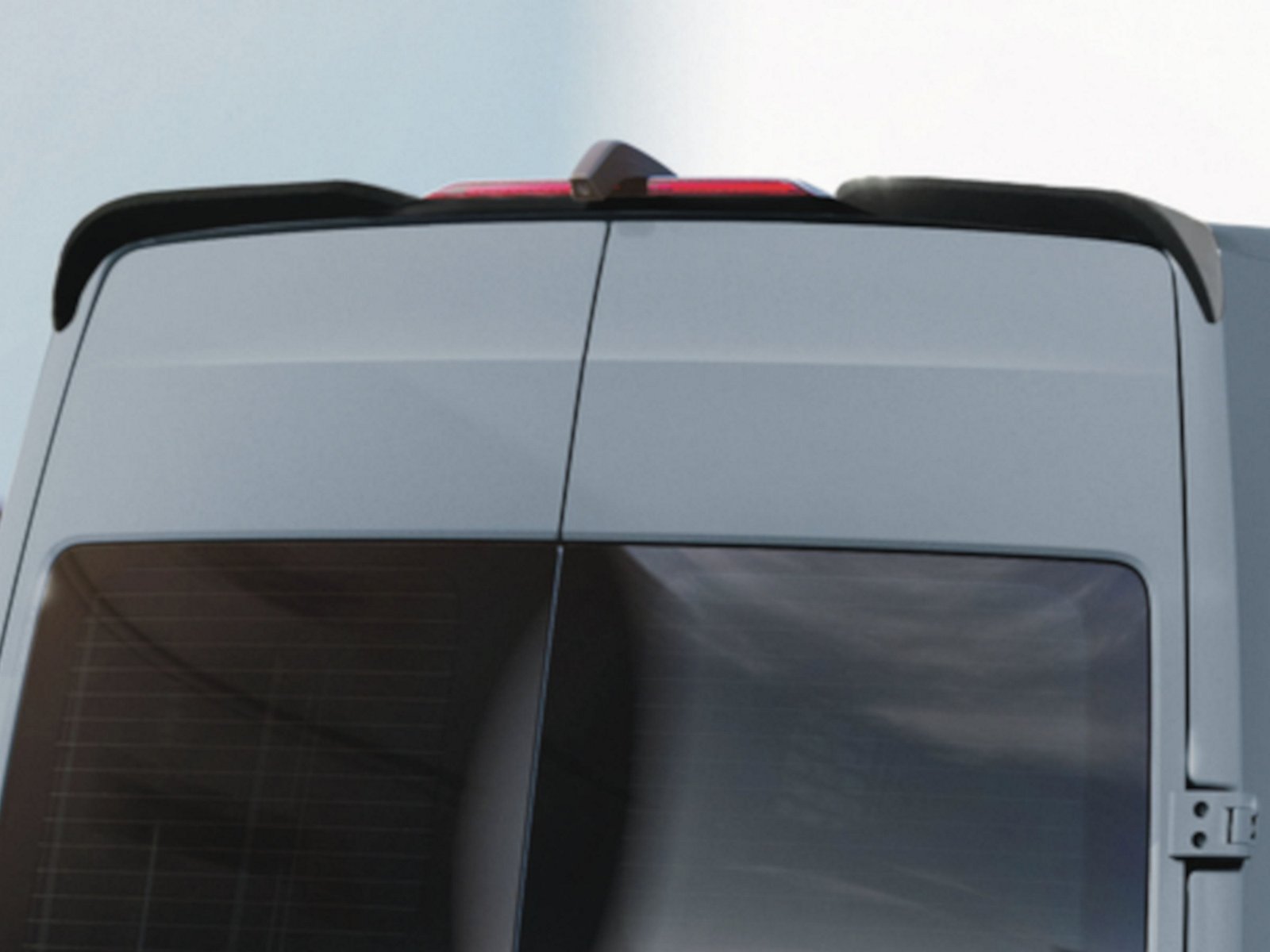 Roof spoiler