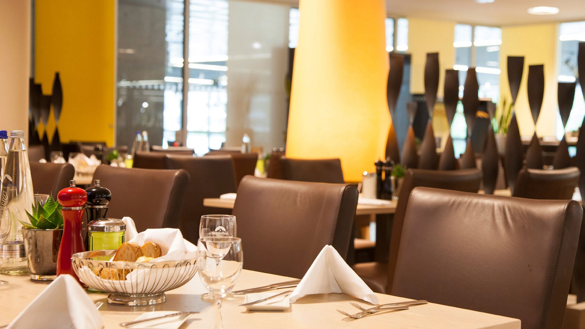 Das moderne Ambiente im MAN Restaurant im Truck Forum München 
