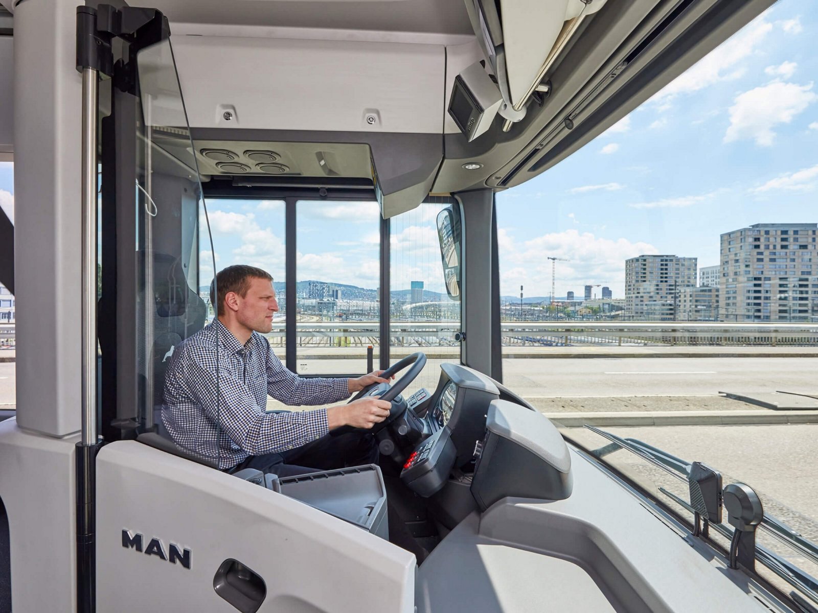 man lion's city e, elektrobus, man elektrobus, elektrobussen, Zwitserland, testrit, testchauffeur, buschauffeur