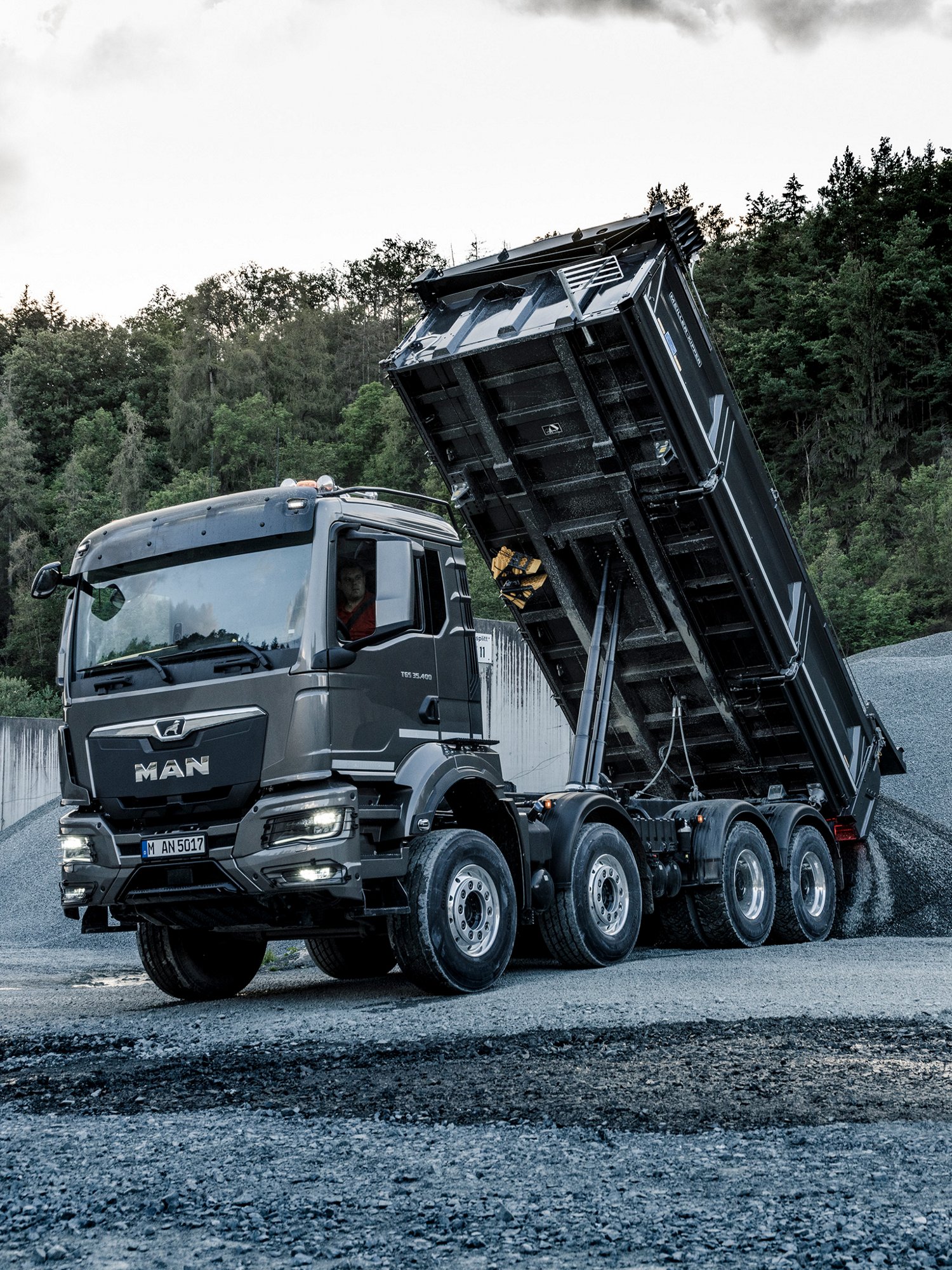 Camion tribenne MAN