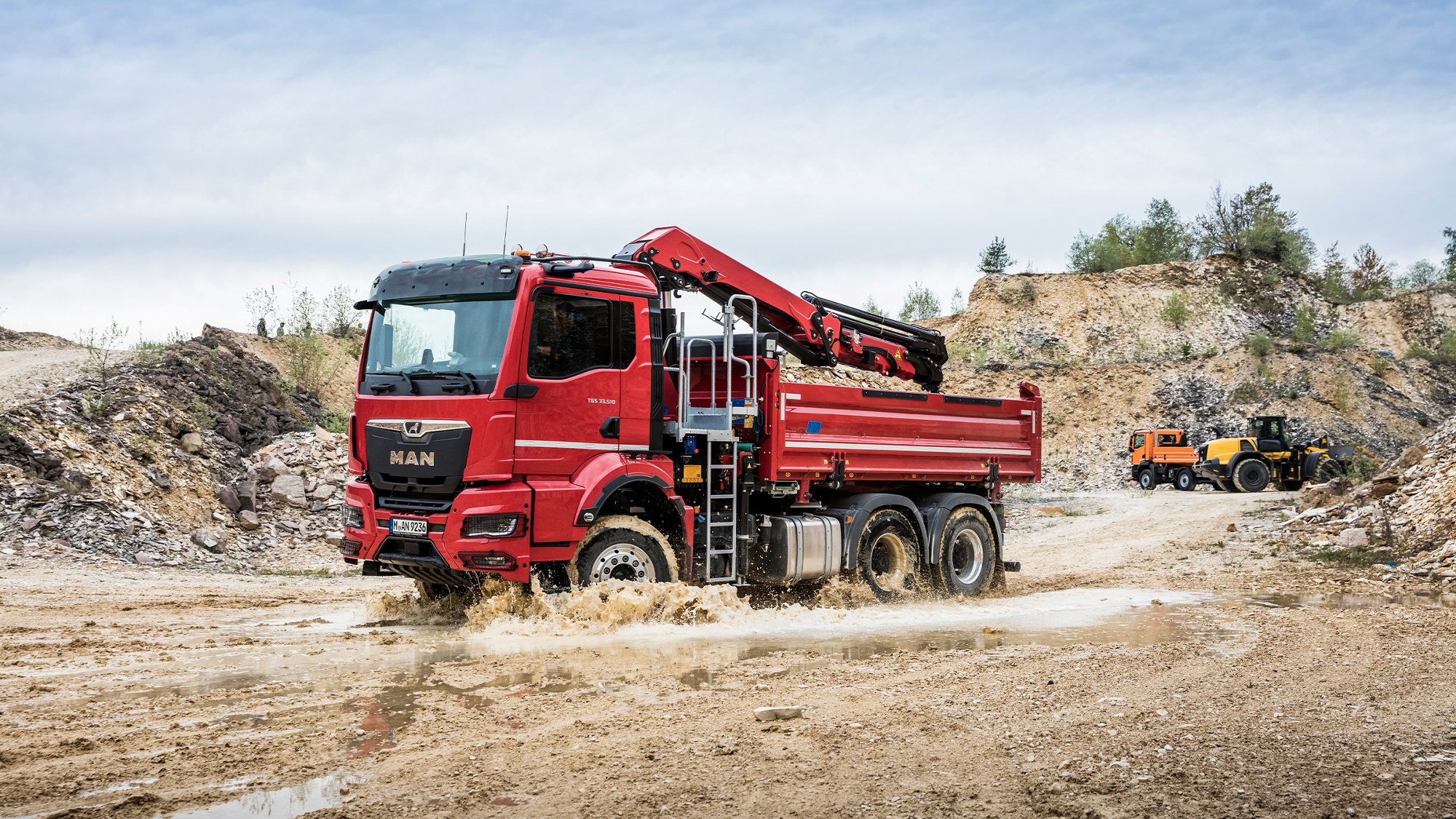 Camion à grue MAN