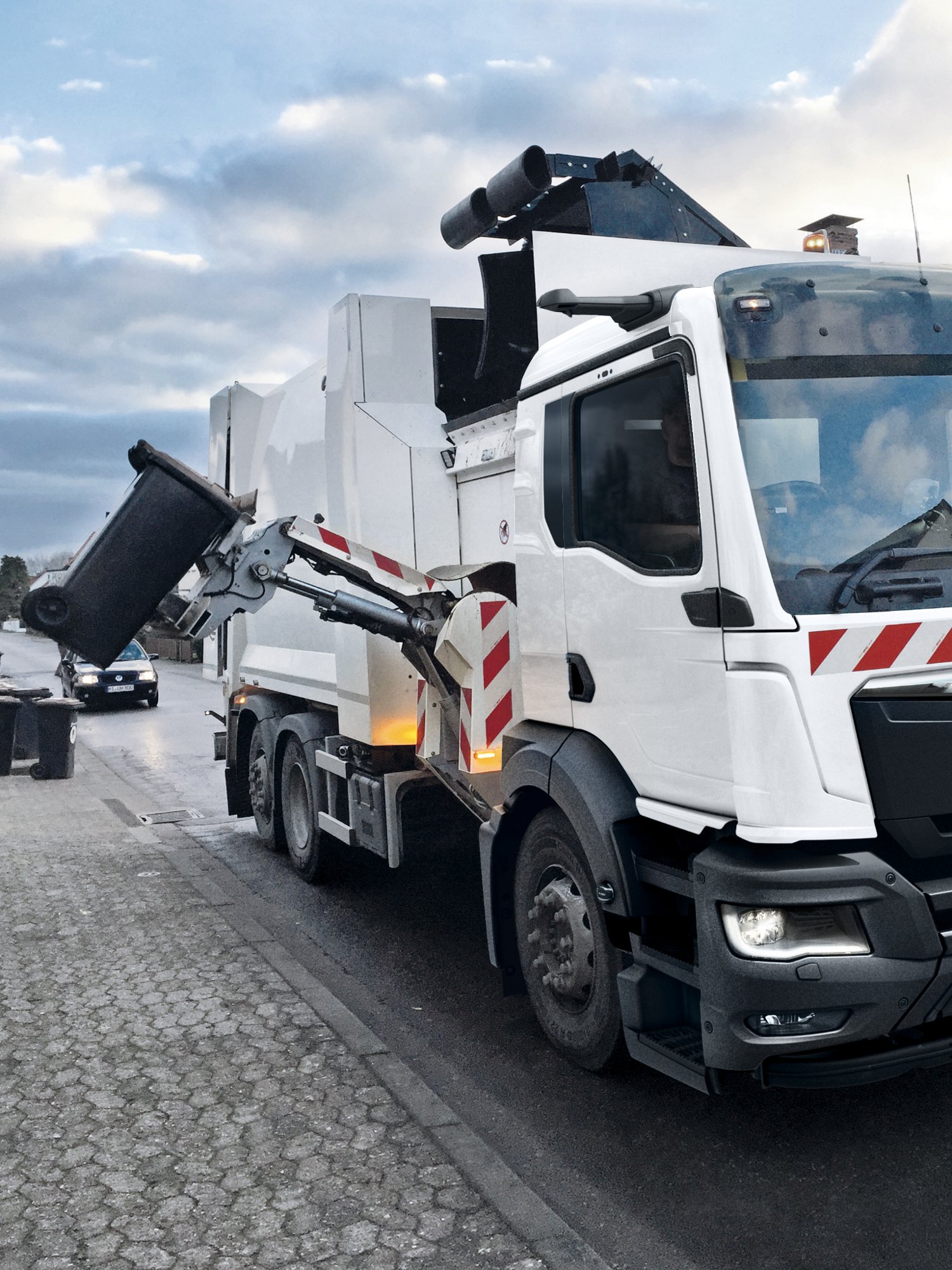 MAN renovasjonsbil sidelaster